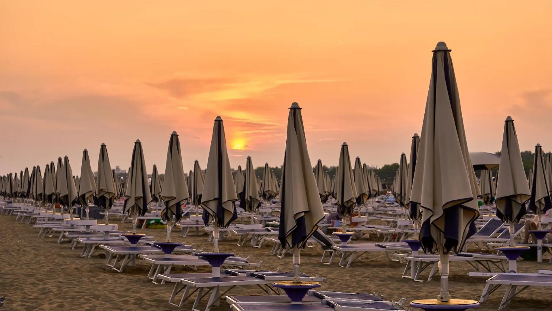 Apartment Bibione Getaway - Comfy Flat In Residence